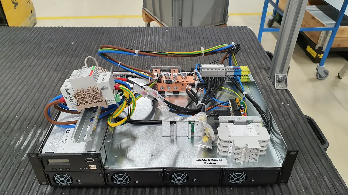 Electrical installation and system commissioning at customer site