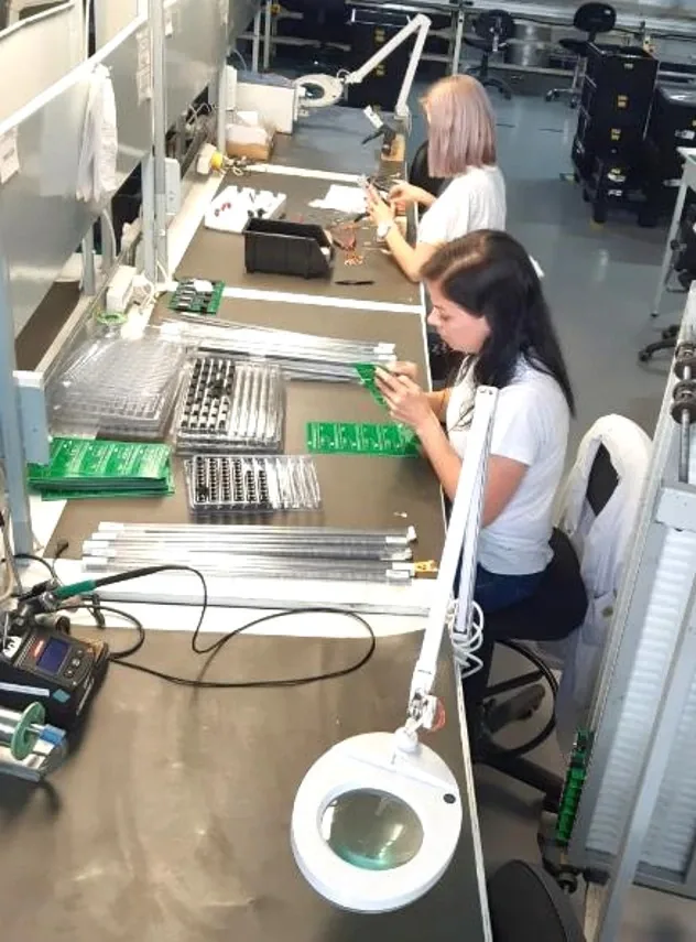 Automated optical inspection (AOI) of assembled printed circuit board